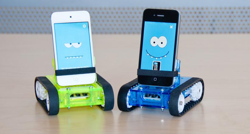 strange-iphone-accessories-romo-the-iphone-robot